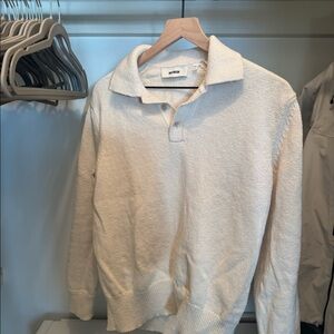 Buck Mason cream sweater button collar neck. Men’s medium